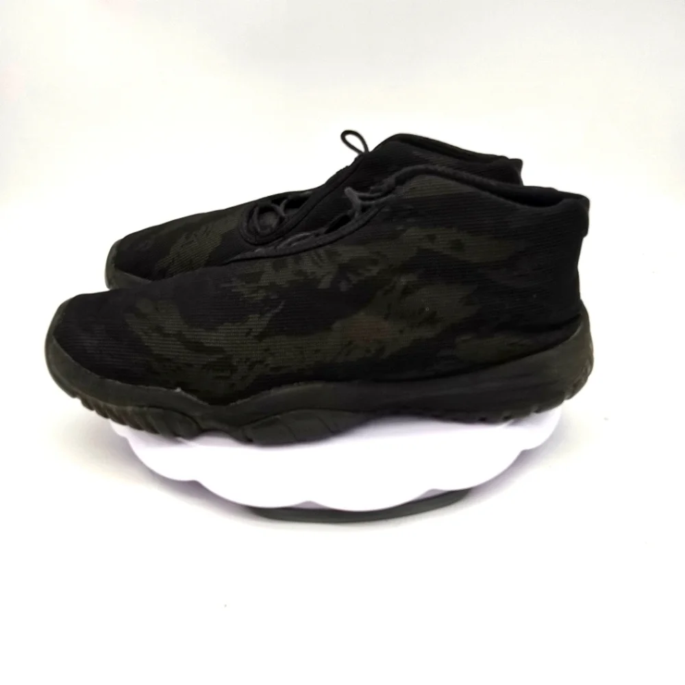 Air Jordan Shoes Men's 11.5 Future Black Metallic Gold Tiger Camo 656503-035